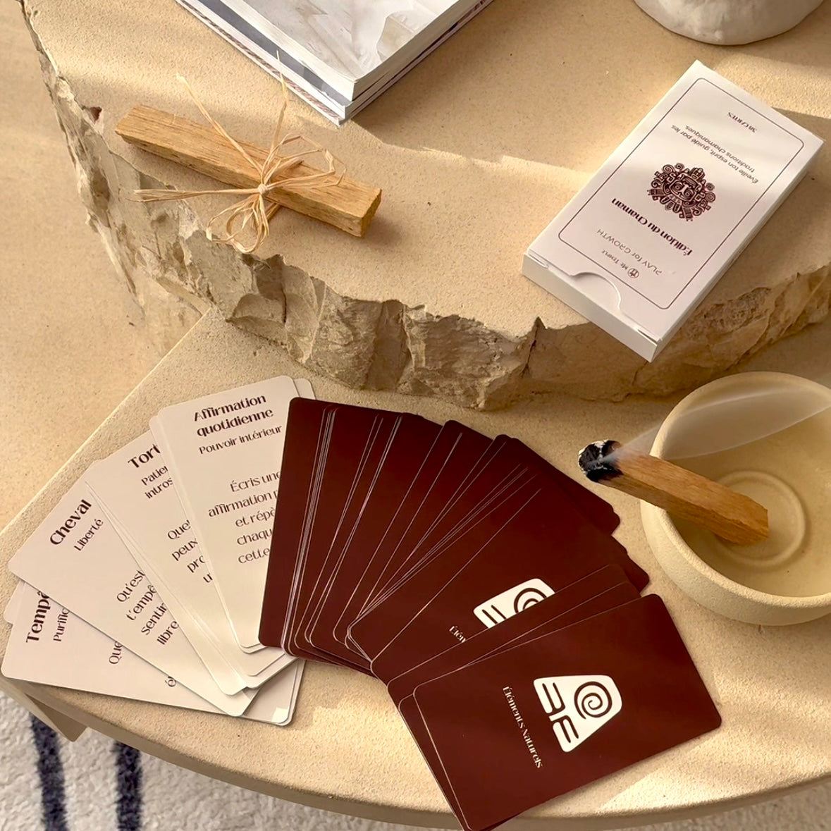 Les cartes Play for Growth + Palo santo